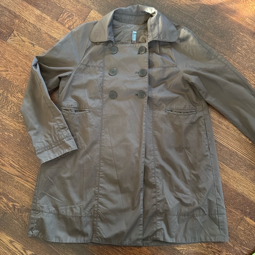 Acoté brown cotton coat.